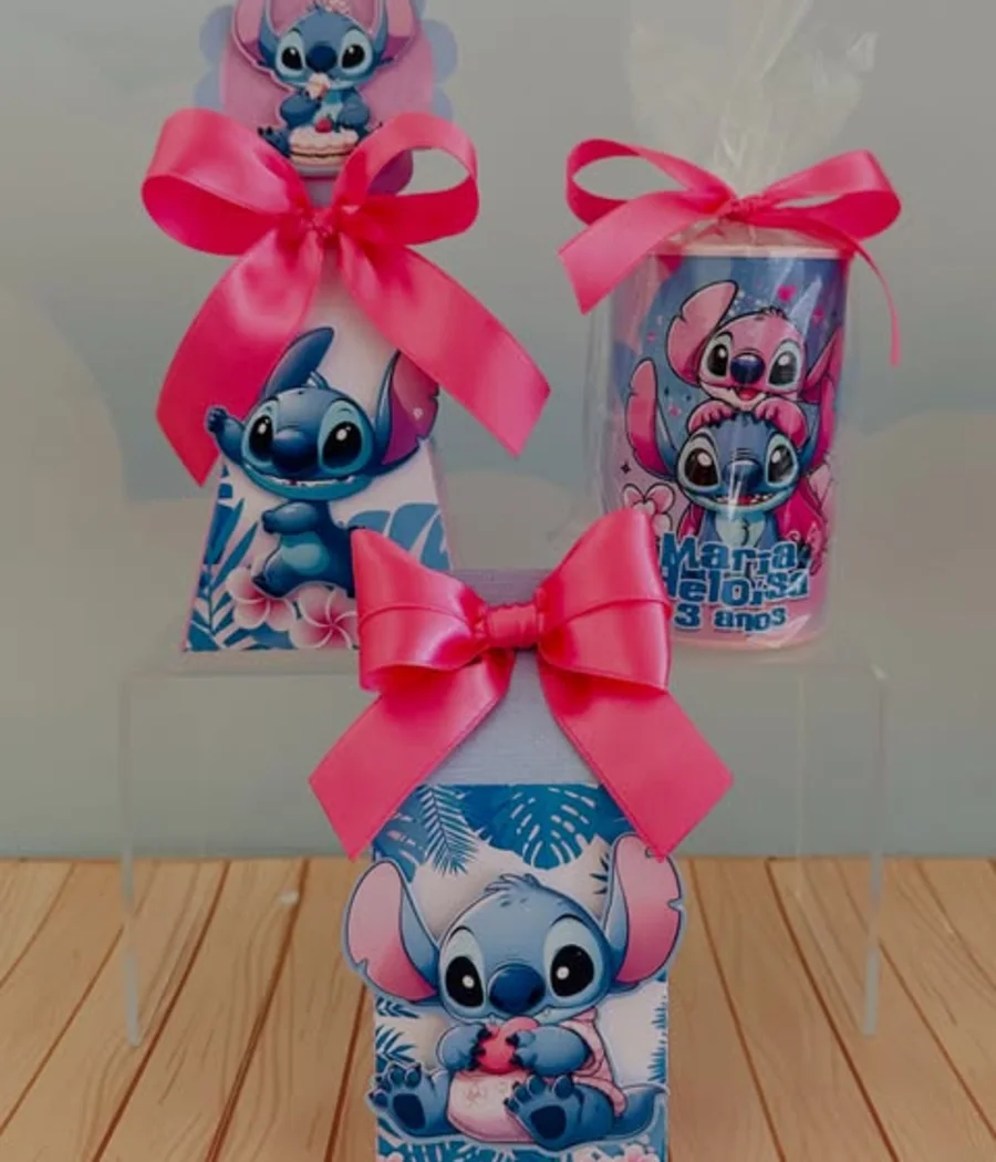 Lembrancinhas personalizadas montadas à mão pela NovArt